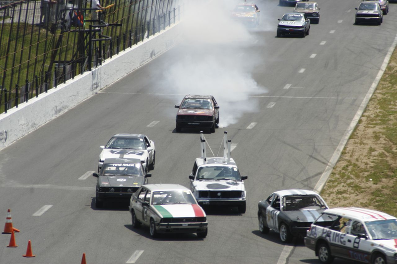 Illustration for article titled The 24 Hours Of LeMons New England 2009 Über Gallery, Part 5